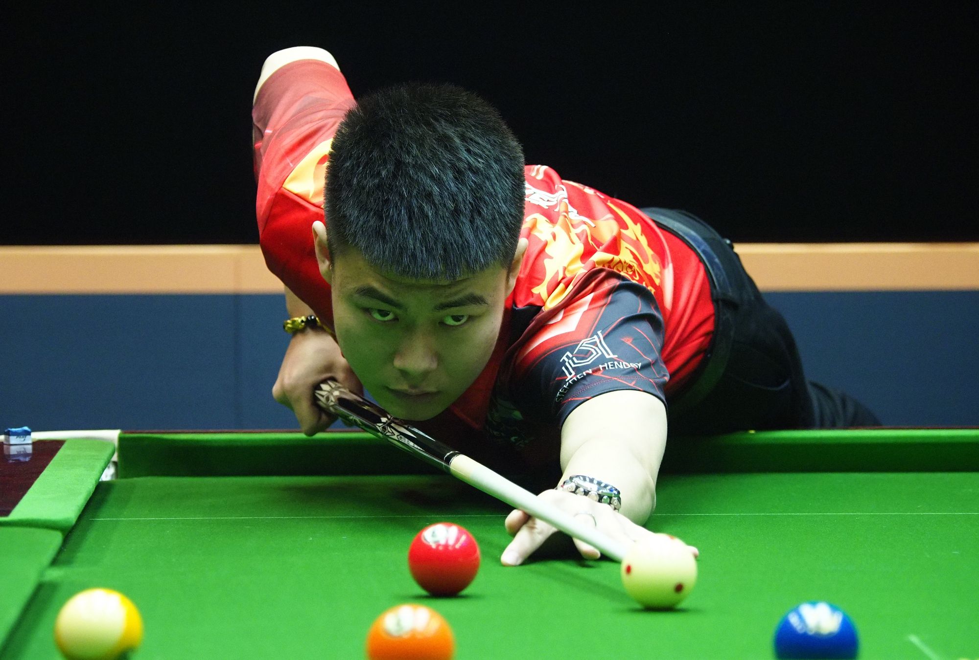 的保级形势 的保级形势