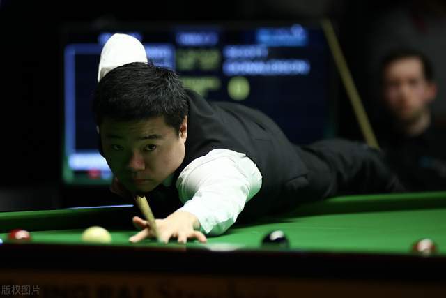 扑克中期如 扑克中期如